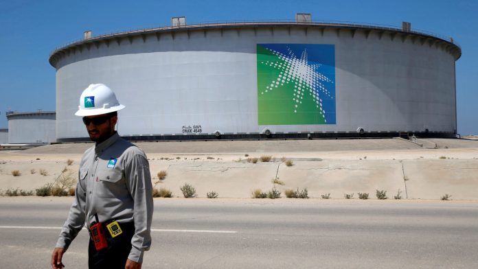 Pétrole : L’Arabie Saoudite reconduit sa baisse de production