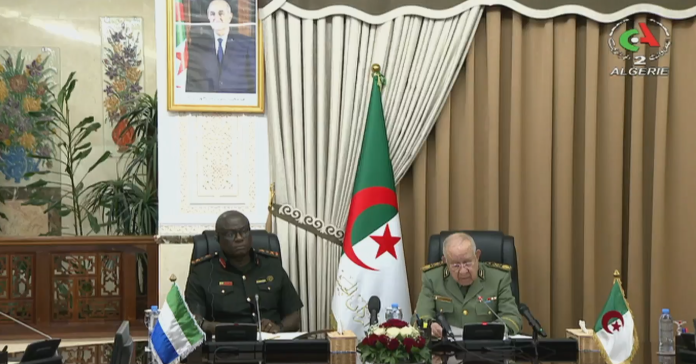 Chanegriha reçoit le Chef d’Etat-Major de l’armée de la Sierra Leone
