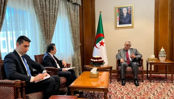 Larbaoui reçoit l’Ambassadeur de Turquie en Algérie