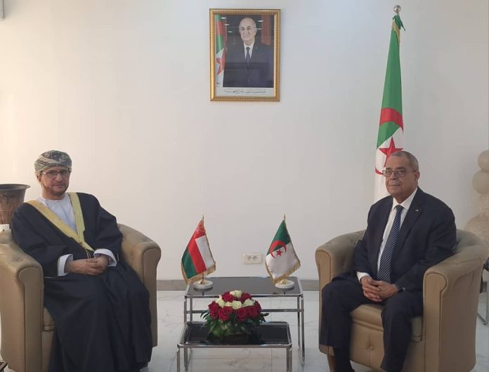 Ali Aoun reçoit l'ambassadeur du sultanat d'Oman