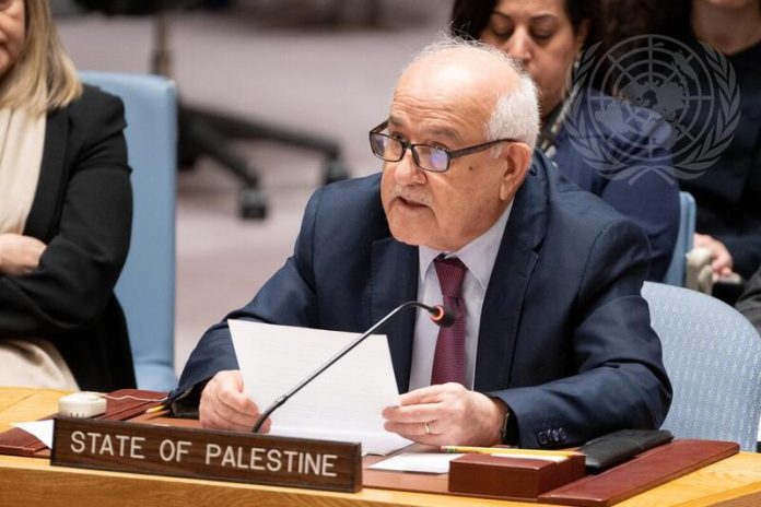Le représentant permanent de la Palestine à l'ONU