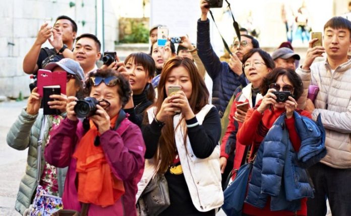 Touristes chinois en Algérie