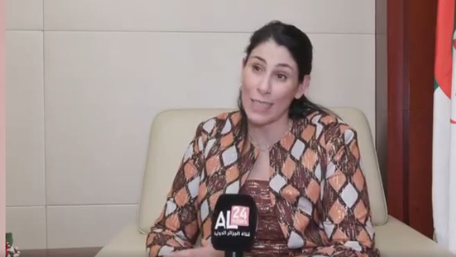 La représentante de l'Algérie, Selma Malika Haddadi, élue vice-présidente de la Commission de l'UA