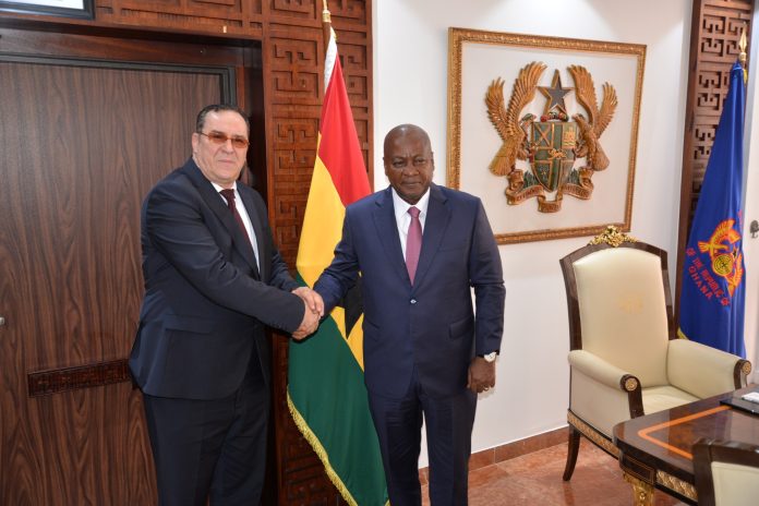 Tebboune adresse une lettre à son homologue du Ghana