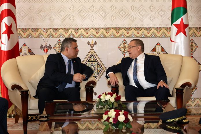 Le ministre tunisien de l’Intérieur en visite en Algérie