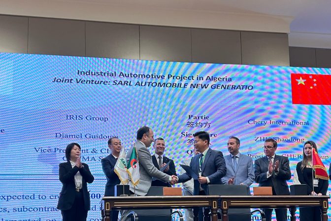 Algérie-Chine : Signature de plusieurs accords de partenariat