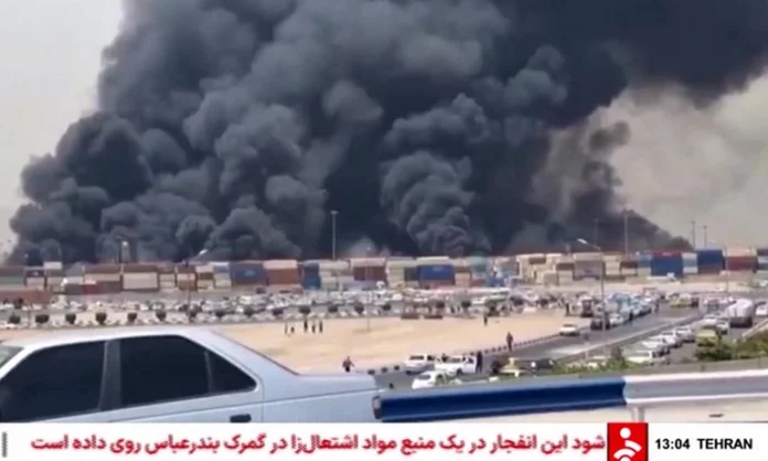 Iran : une puissante explosion dans un port fait plus de 400 blessés
