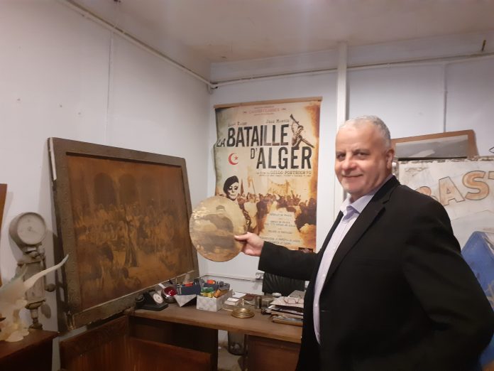 Objets trouvés, mémoire retrouvée Voyage chez l’antiquaire Karim Hammoudi